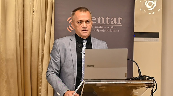 RTS: VI, moćan alat za odbranu od sajber napada – širenje lažnih informacija i dalje izazov